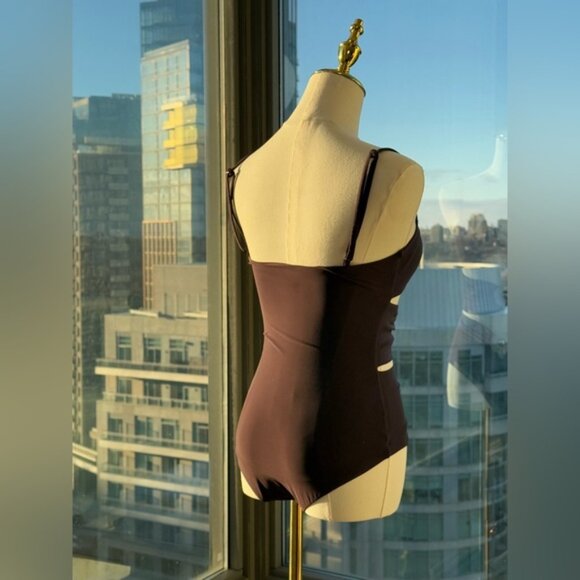 🆕 CHRISTOPHER ESBER 🧿 NWOT Brown Pierced Orbit Cutout 1PC Swimsuit, SZ US 6 - Picture 7 of 15